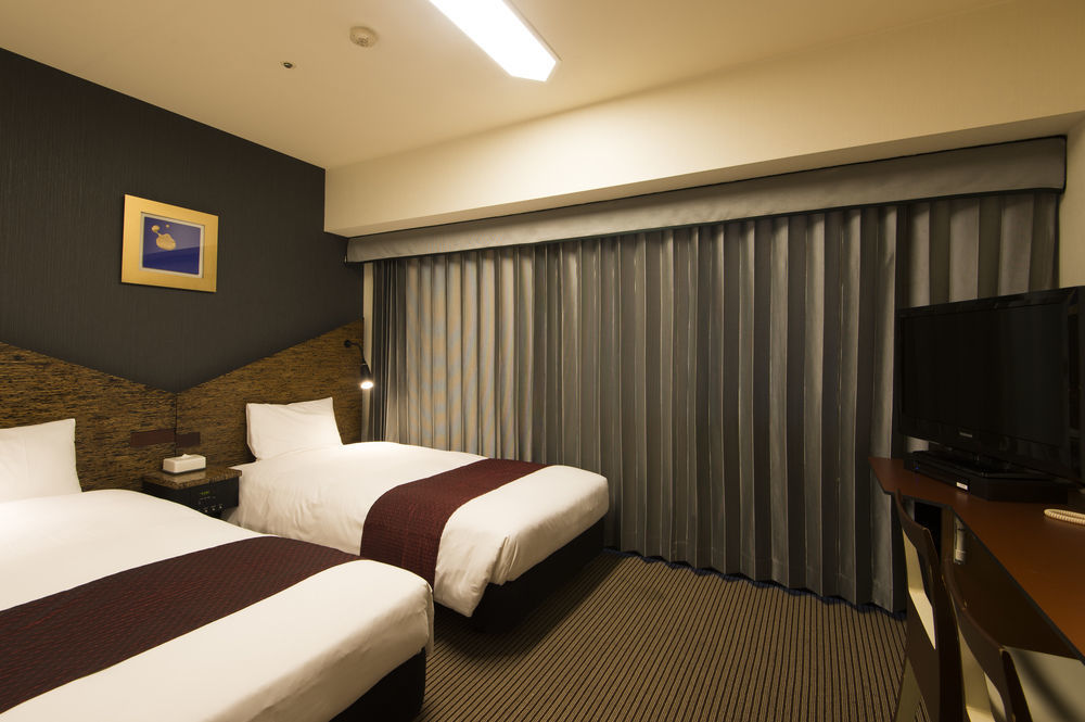 Hotel Villa Fontaine Tokyo-Ueno Okachimachi מראה חיצוני תמונה